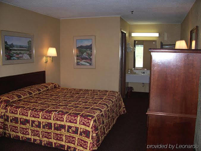 Scottish Inn ノックスビル 部屋 写真